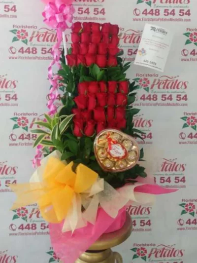 Floristeria-Envigado-Antioquia-la-magnolia-cerca-de-mi ME PLACE ESTAR CONTIGO.png